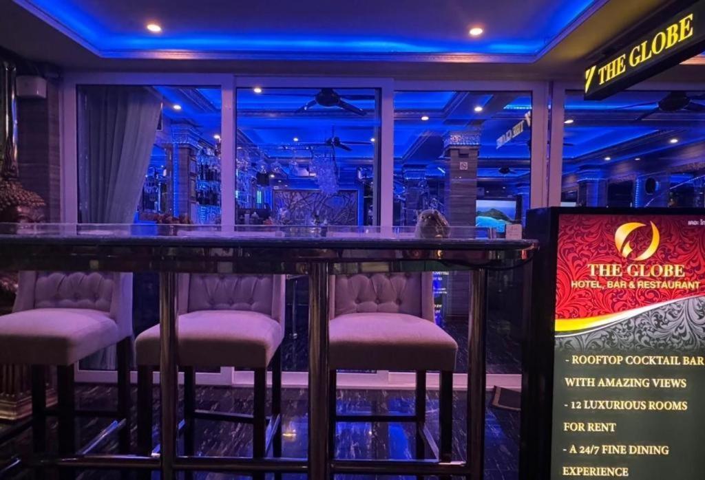 The Globe Hotel, Bar & Restaurant Pattaya Dış mekan fotoğraf