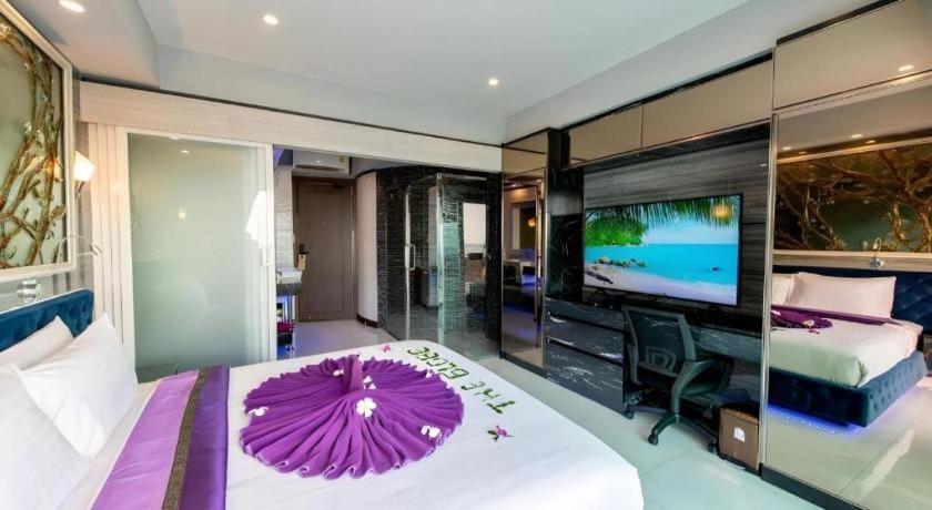 The Globe Hotel, Bar & Restaurant Pattaya Dış mekan fotoğraf